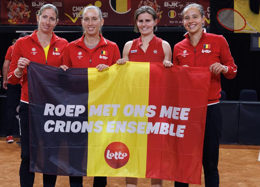 Belgian Magali Kempen, Belgian Elise Mertens, Belgian Greet Minnen and Belgian Hanne Vandewinkel pose for the photographer after the fourth game between Belgian Minnen and US' Jovic on the second day of the qualifiers of the Billie Jean King Cup tennis between Belgium and the USA, in Oostende, Belgium, on Saturday 11 April 2026. The meeting takes place on 10 and 11th April. PHOTO BENOIT DOPPAGNE