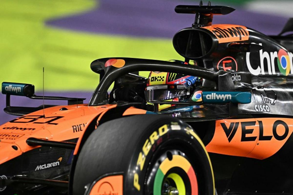 McLaren's Australian driver Oscar Piastri drives during the 2025 Saudi Arabia Formula One Grand Prix at the Jeddah Corniche Circuit on April 20, 2025.  Gabriel BOUYS / AFP