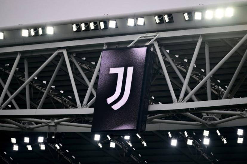 Juventus logo is pictured before the Italian Serie A football match between Juventus and Udinese at the Allianz Stadium in Turin on October 29, 2025.  MARCO BERTORELLO / AFP