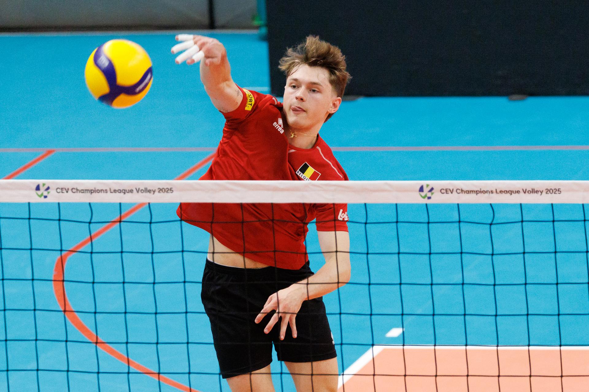 Belgium's Pierre Perin pictured in action during the media day of the Red Dragons, Belgian national men's volleyball team, ahead of the World Championship, in Roeselare, on Thursday 04 September 2025. The FIVB 2025 Volleyball World Championship take place from 12 to 28 September in the Philippines. BELGA PHOTO KURT DESPLENTER