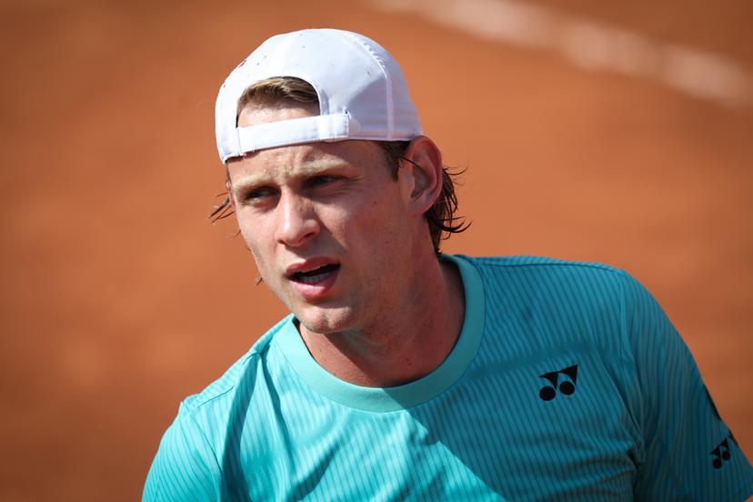 Belgian Zizou Bergs looks dejected during a first round match in the men's singles between Czech Machak and Belgian at the Roland Garros French Open tennis tournament, in Paris, France, Sunday 24 May 2026. This year's tournament takes place from 18 May to 07 June. BELGA PHOTO VIRGINIE LEFOUR