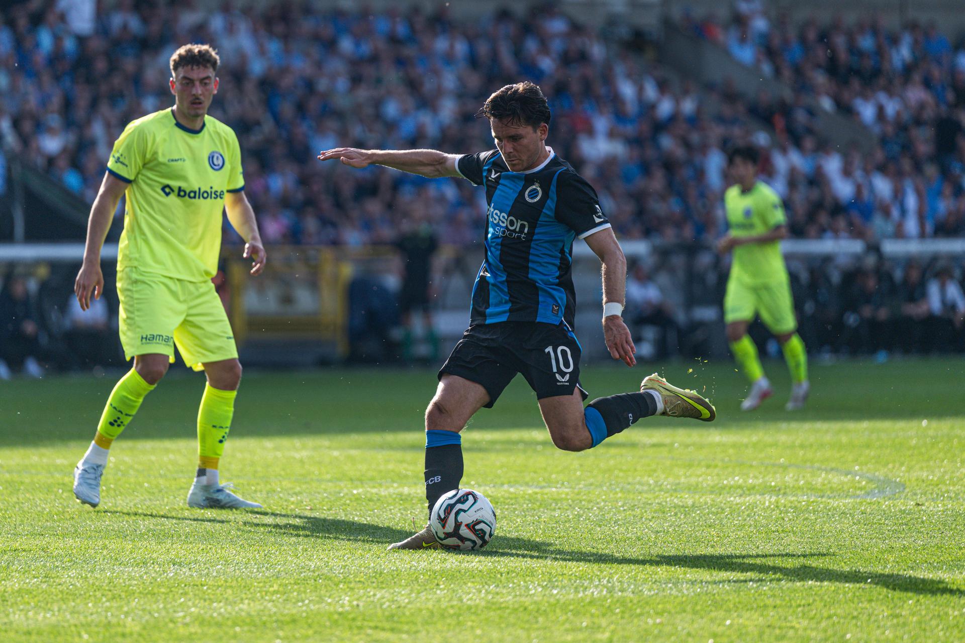 Club's Hugo Vetlesen pictured in action during a game between Belgian soccer team Club Brugge KV and KAA Gent, Sunday 24 May 2026 in Brugge, on the last day of the Champion's Play-offs of the 2025-2026 'Jupiler Pro League' first division of the Belgian championship. BELGA PHOTO EMILE WINDAL