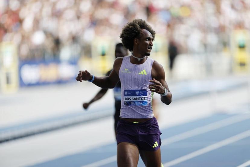 Brazil's Alison dos Santos reacts after the men's 400 m hurdles competition of the Silesia Diamond League athletics meeting in Katowice, Poland, on August 23, 2026.  Wojtek RADWANSKI / AFP