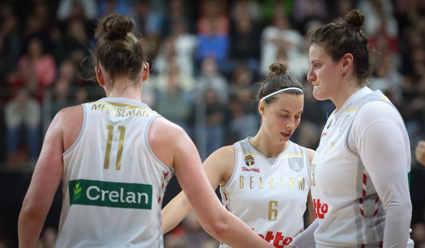 Belgium's Emma Meesseman, Belgium's Antonia Delaere and Belgium's Kyara Linskens look dejected during a game between the Belgian national women team 'the Belgian Cats' and Poland, the first (out of six) qualification game for the 2025 European championships Eurobasket 2025, Wednesday 08 November 2023, in Merksem. BELGA PHOTO VIRGINIE LEFOUR