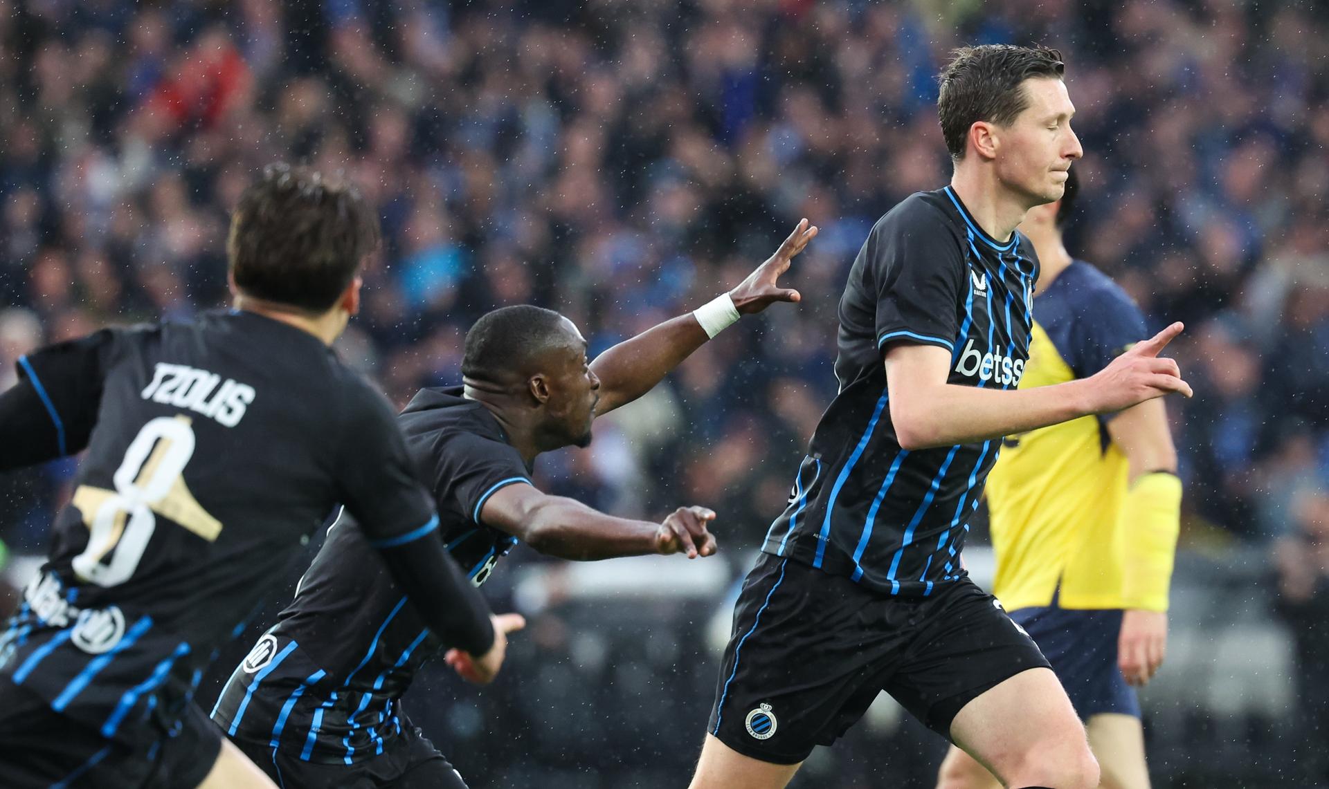 Club's Hans Vanaken celebrates after scoring during a game between Belgian soccer team Club Brugge KV and Royale Union Saint-Gilloise, Sunday 17 May 2026 in Brugge, on day 8 of the Champion's Play-Off (PO 1) competition of the Jupiler Pro League. BELGA PHOTO VIRGINIE LEFOUR