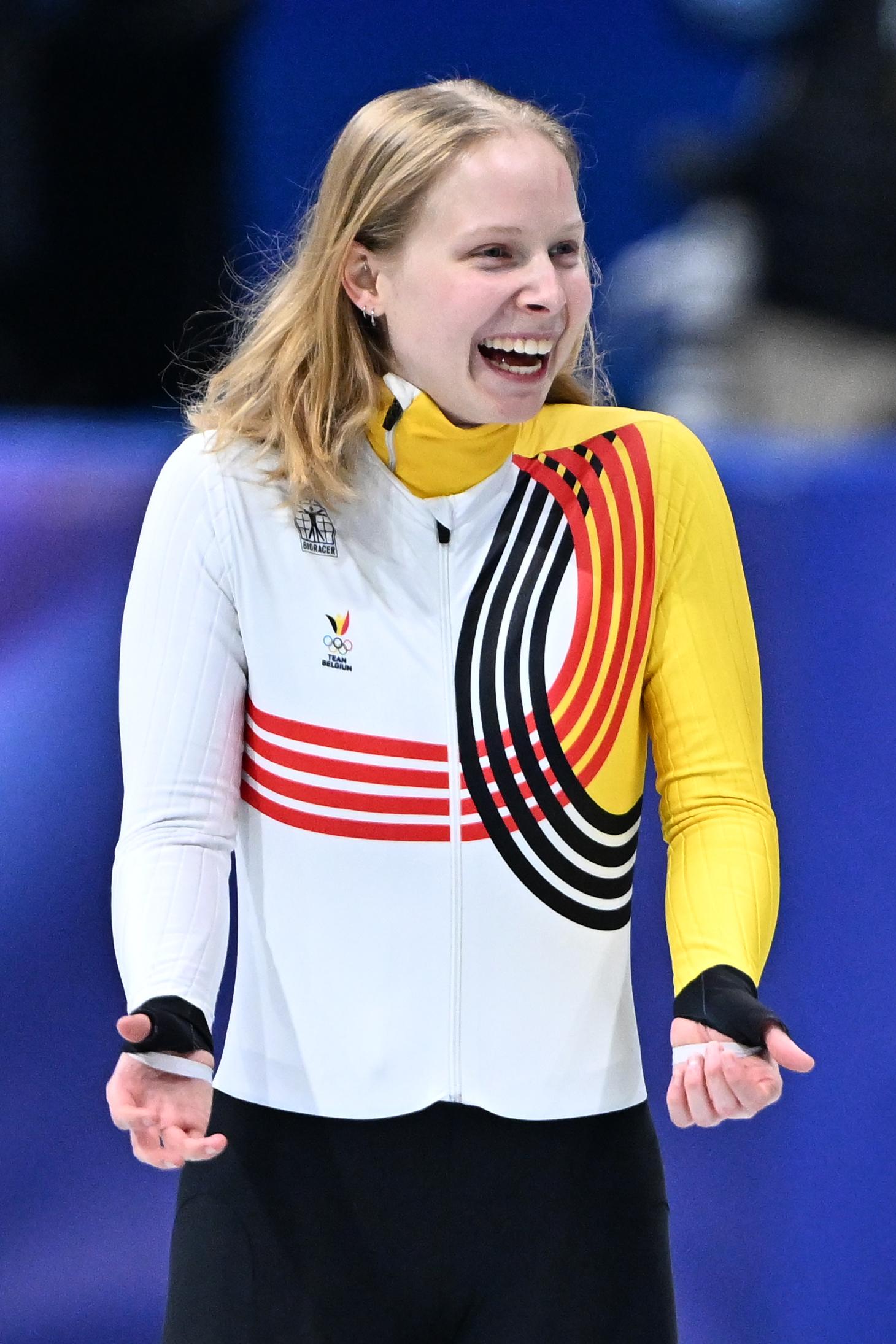 Belgian shorttrack skater Tineke den Dulk celebrates a bronze medal in the Final of the Mixed Team Relay of the Short Track Speed Skating competition at the Milano Cortina 2026 Olympic Winter Games, on Tuesday 10 February 2026 in Milan, Italy. The XXV Winter Olympics take place from 6 to 22 February 2026 in Italy. BELGA PHOTO JASPER JACOBS