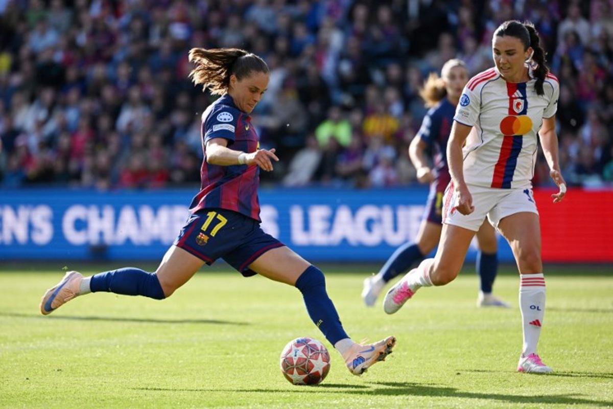 Barcelona's Polish forward #17 Ewa Pajor shoots but fails to score during the UEFA Women's Champions League final football match between FC Barcelona and Olympique Lyonnais (OL) at the Ullevaal Stadium in Oslo, Norway on May 23, 2026.  Jonathan Nackstrand / AFP