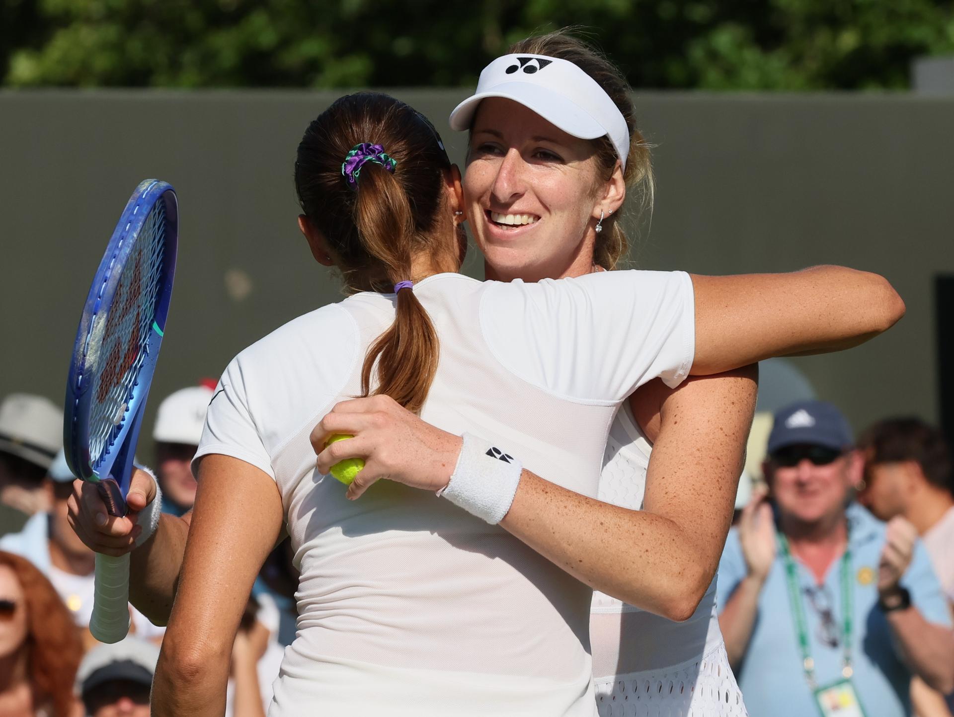 Alexandra Panova and Belgian Magali Kempen celebrate after winning a tennis match against US-Polish pair Jovic-Linette in the first round of the Women's doubles at the Wimbledon grand slam tennis tournament in London, Britain, Thursday 02 July 2026.  BELGA PHOTO BENOIT DOPPAGNE