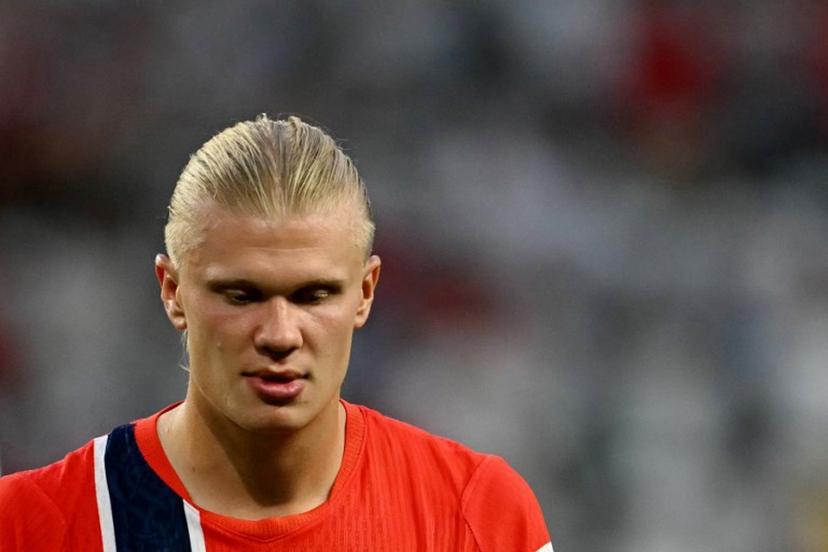Norway's forward #09 Erling Braut Haaland reacts after losing the 2026 World Cup football tournament quarter-final match between Norway and England at Miami Stadium in Miami Gardens on July 11, 2026.   CHANDAN KHANNA / AFP