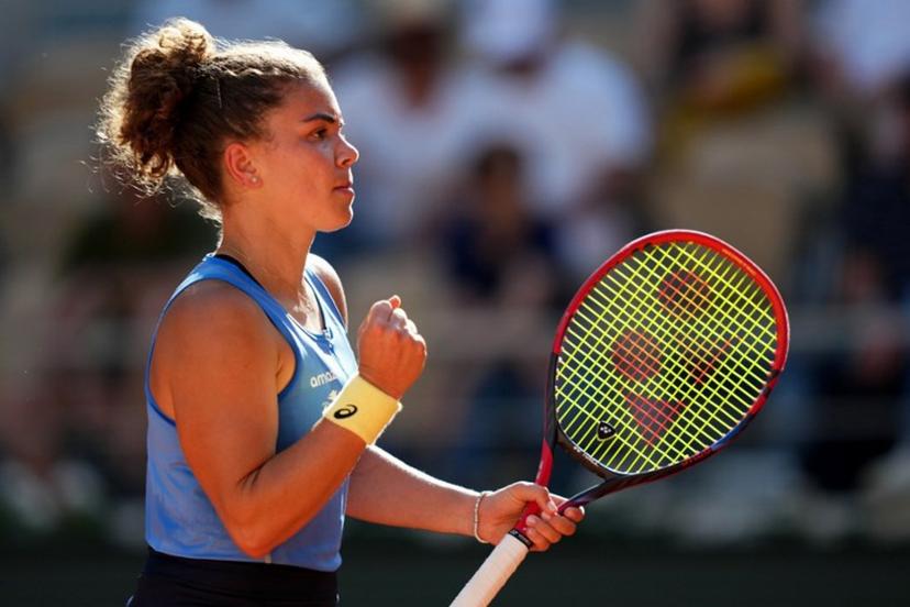 Italy's Jasmine Paolini reacts after a point during her women's singles match against Ukraine's Yuliia Starodubtseva on day 6 of the French Open tennis tournament on Court Philippe-Chatrier at the Roland-Garros Complex in Paris on May 30, 2025.  Dimitar DILKOFF / AFP