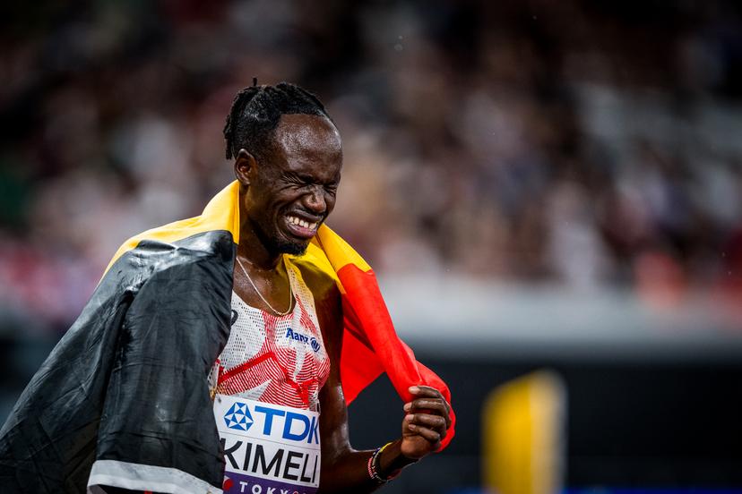 Belgian athlete Isaac Kimeli winner of the silver medal celebrates after the 5000m men final, at the World Athletics Championships in Tokyo, Japan, on Sunday 21 September 2025. The outdoor Worlds are taking place from 13 to 21 September. BELGA PHOTO JASPER JACOBS
