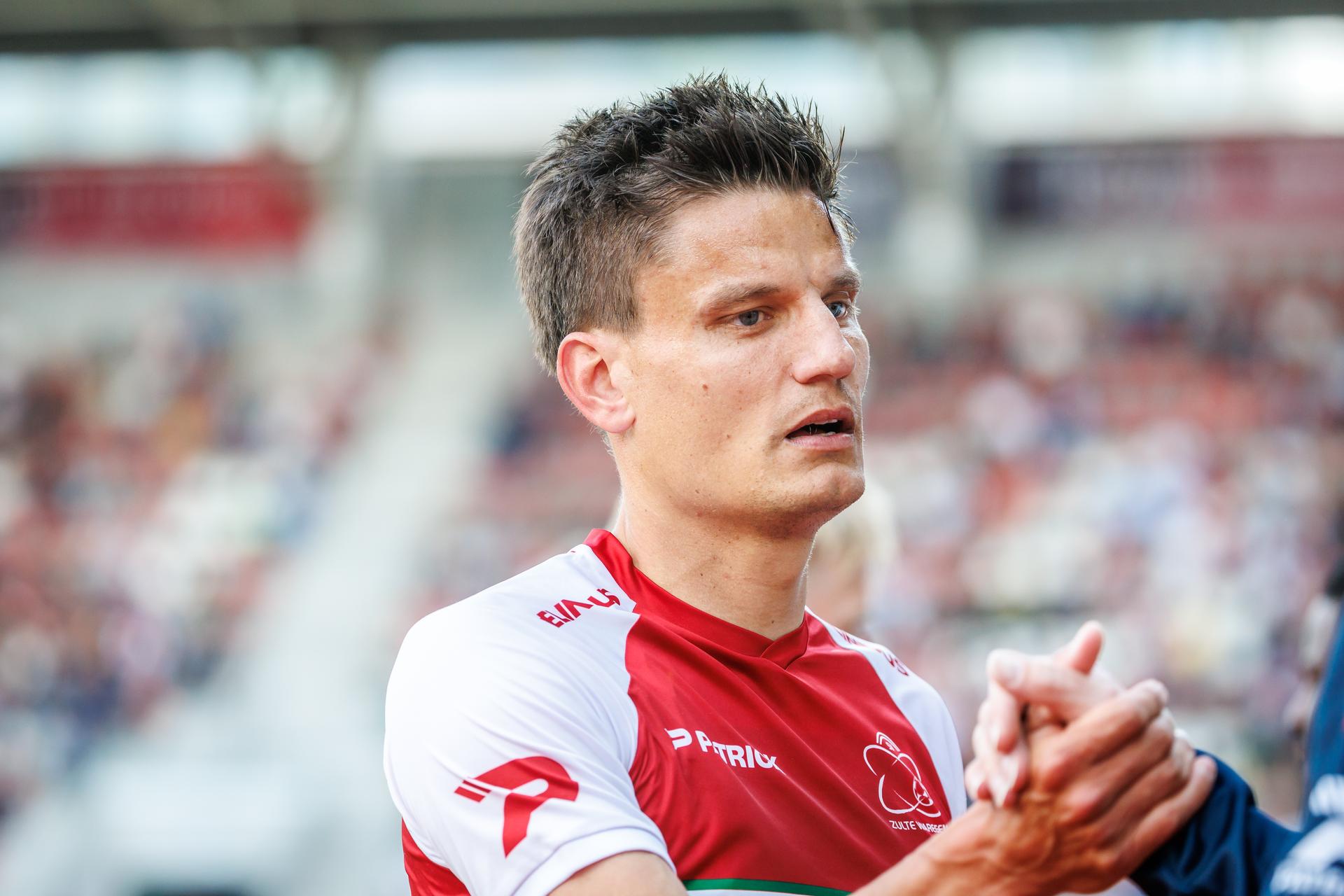 Essevee's Jelle Vossen pictured after his last match for Essevee a soccer match between SV Zulte Waregem and FCV Dender EH, Saturday 09 May 2026 in Waregem, on the sixth and last day of the Relegation Play-offs of the 2025-2026 'Jupiler Pro League' first division of the Belgian championship. BELGA PHOTO KURT DESPLENTER