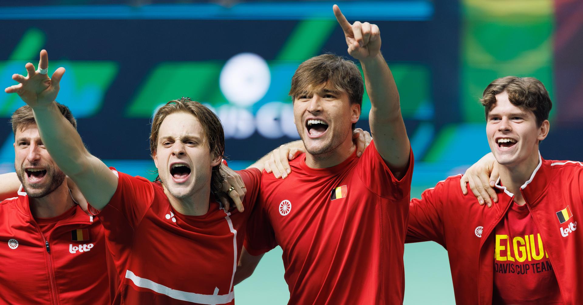 Belgian Sander Gille, Belgian Zizou Bergs, Belgian Raphael Collignon and Belgian Alexander Blockx celebrate after a tennis match between Belgian Bergs and French Rinderknech, the second match of the Davis Cup quarter-finals between Belgium and France, in Bologna, Italy, on Tuesday 18 November 2025. Davis Cup top eight Finals takes place in Bologna from November 18 to 23. BELGA PHOTO BENOIT DOPPAGNE