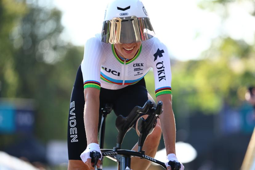 Swiss Marlen Reusser of Movistar Team pictured as she crosses the finish line of the 24 km time trial of the Women Elite category at the UEC road European cycling championships, Wednesday 01 October 2025, in Loriol-sur-Drome, France. The European cycling championships Drome-Ardeche takes place from 1 to 5 October, France. BELGA PHOTO DAVID PINTENS