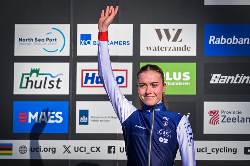 French Lise Revol pictured on the podium after the junior women race at the UCI Cyclocross World Championships, on Saturday 31 January 2026, in Hulst, The Netherlands. BELGA PHOTO DAVID PINTENS