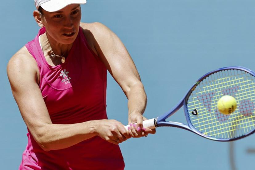 Belgium's Elise Mertens returns the ball to Czech Republic's Karolina Pliskova during their 2026 WTA Tour Madrid Open tennis tournament singles match at the Caja Magica in Madrid, on April 26, 2026.   OSCAR DEL POZO / AFP