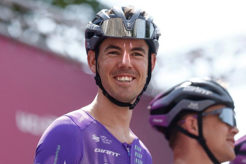 Team Jayco AlUla Australian rider Ben O'Connor looks on prior to the start of the 19th stage of the Giro d'Italia 2026 - Tour of Italy cycling race between Feltre and Alleghe, Italy, on May 29, 2026.  Luca Bettini / AFP