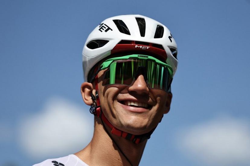 UAE Team Emirates XRG's Mexican rider Isaac Del Toro Romero awaits the start of the 2nd stage of the Tour Auvergne-Rhone-Alpes cycling race (formerly known as the Criterium du Dauphine), 234,3km between Saint-Martin-Le-Vinoux and Le Puy-en-Velay, in the French Alps, on June 8, 2026.  Anne-Christine POUJOULAT / AFP