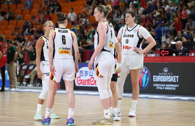 Belgium's Julie Allemand, Belgium's Antonia Delaere, Belgium's Emma Meesseman and Belgium's Kyara Linskens pictured during a first game in the group stage (group C) between Belgian national women team 'the Belgian Cats' and Portugal, in Brno, Czech Republlic, on Thursday 19 June 2025, at the FIBA Women's EuroBasket 2025. BELGA PHOTO VIRGINIE LEFOUR