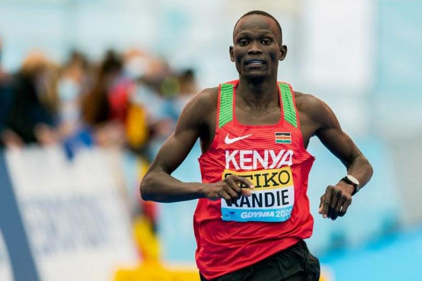 Kibiwott Kandie of Kenya finishes second in the men's race of the 2020 IAAF World Half Marathon Championships in Gdynia, Poland, in October 17, 2020.   MATEUSZ SLODKOWSKI / AFP
