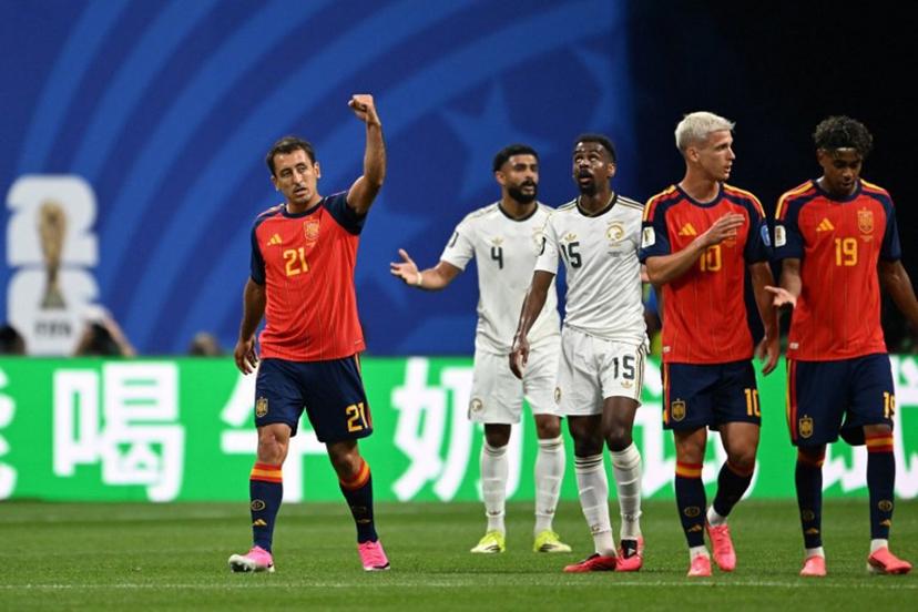 Spain's forward #21 Mikel Oyarzabal (L) celebrates after scoring his team's second goal  during the 2026 World Cup Group H football match between Spain and Saudi Arabia at the Atlanta Stadium in Atlanta on June 21, 2026.   ROBERTO SCHMIDT / AFP