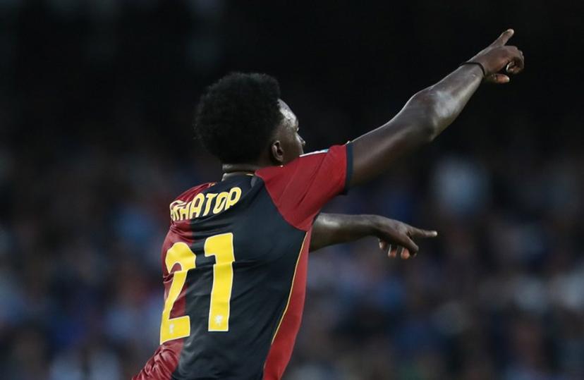 Genoa's Italian forward #21 Jeff Ekhator celebrates after scoring a goal  during the Italian Serie A football match between SSC Napoli and Genoa CFC at the Diego Armando Maradona Stadium on October 5, 2025.   CARLO HERMANN / AFP