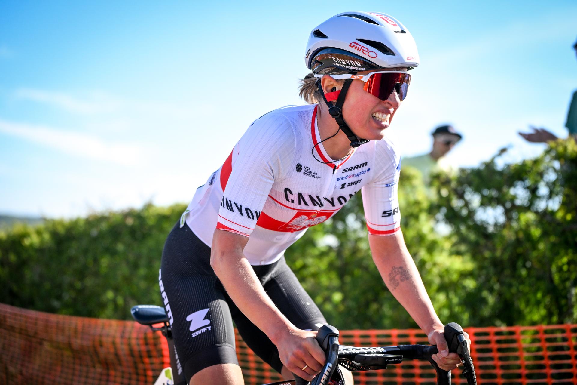 Polish Katarzyna Niewiadoma-Phinney of CANYON//SRAM Zondacrypto pictured in action at La Redoute during the women elite race of the Liege-Bastogne-Liege UCI World Tour one day cycling race, 156km from Bastogne to Liege, Sunday 26 April 2026. BELGA PHOTO ELIAS ROM