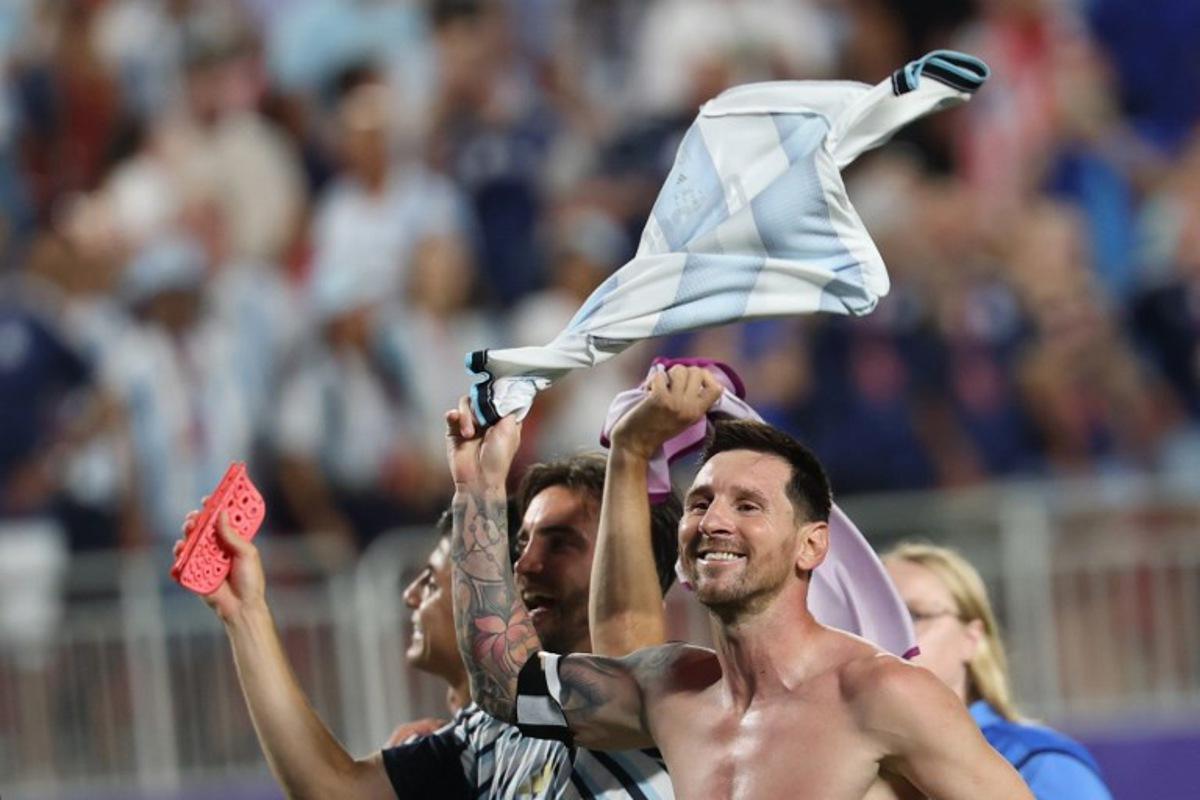 Argentina's forward #10 Lionel Messi celebrates the 3-1 victory over Switzerland at the end of the 2026 World Cup football tournament quarter-final match between Argentina and Switzerland at the Kansas City Stadium in Kansas City on July 11, 2026.   Odd ANDERSEN / AFP