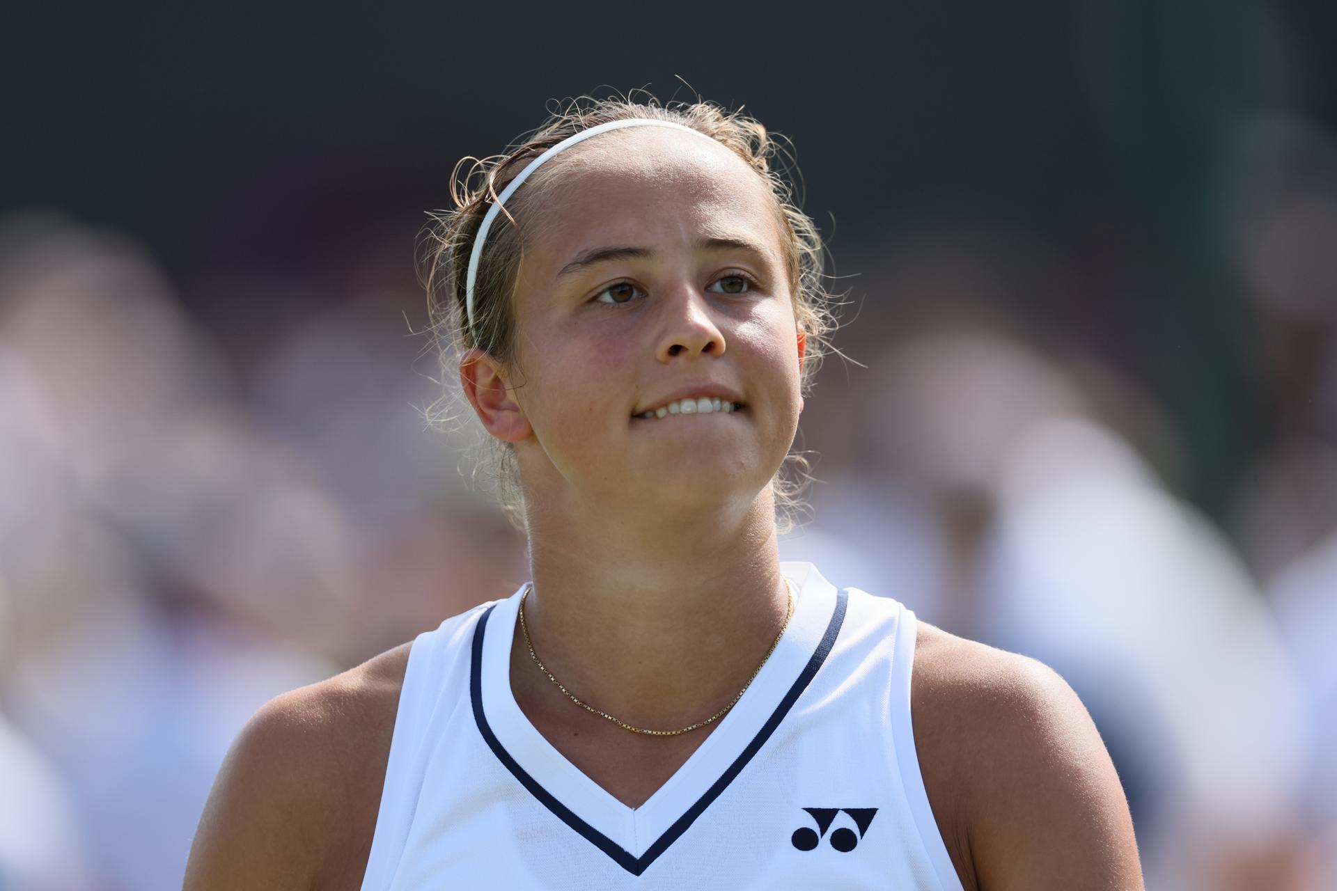 Belgian Hanne Vandewinkel reacts during a first roung game between Belgian Vandewinkel (WTA 103) and US' Liu (WTA 146) in the Ladies' singles at Wimbledon grand slam tennis tournament in London, Britain, Monday 29 June 2026.  BELGA PHOTO BENOIT DOPPAGNE