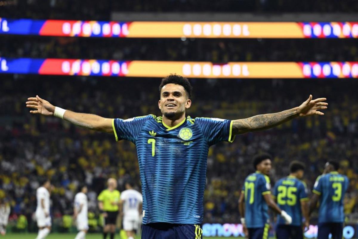 Colombia's forward #07 Luis Diaz celebrates scoring his team's second goal during the 2026 World Cup Group K football match between Uzbekistan and Colombia at the Mexico City Stadium in Mexico City on June 17, 2026.   Alfredo ESTRELLA / AFP