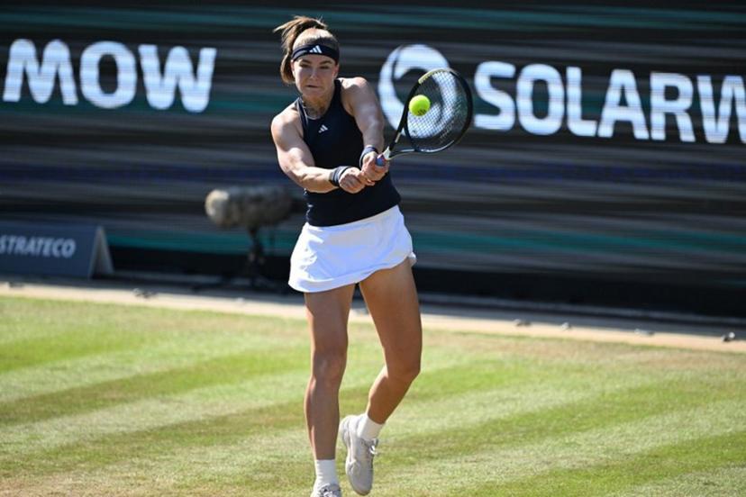 Czech Republic's Karolina Muchova returns the ball to Denmark's Clara Tauson during the women's singles quarter-final match of the WTA 500 Bad Homburg Open tennis tournament in Bad Homburg, western Germany on June 25, 2026.  Kirill KUDRYAVTSEV / AFP
