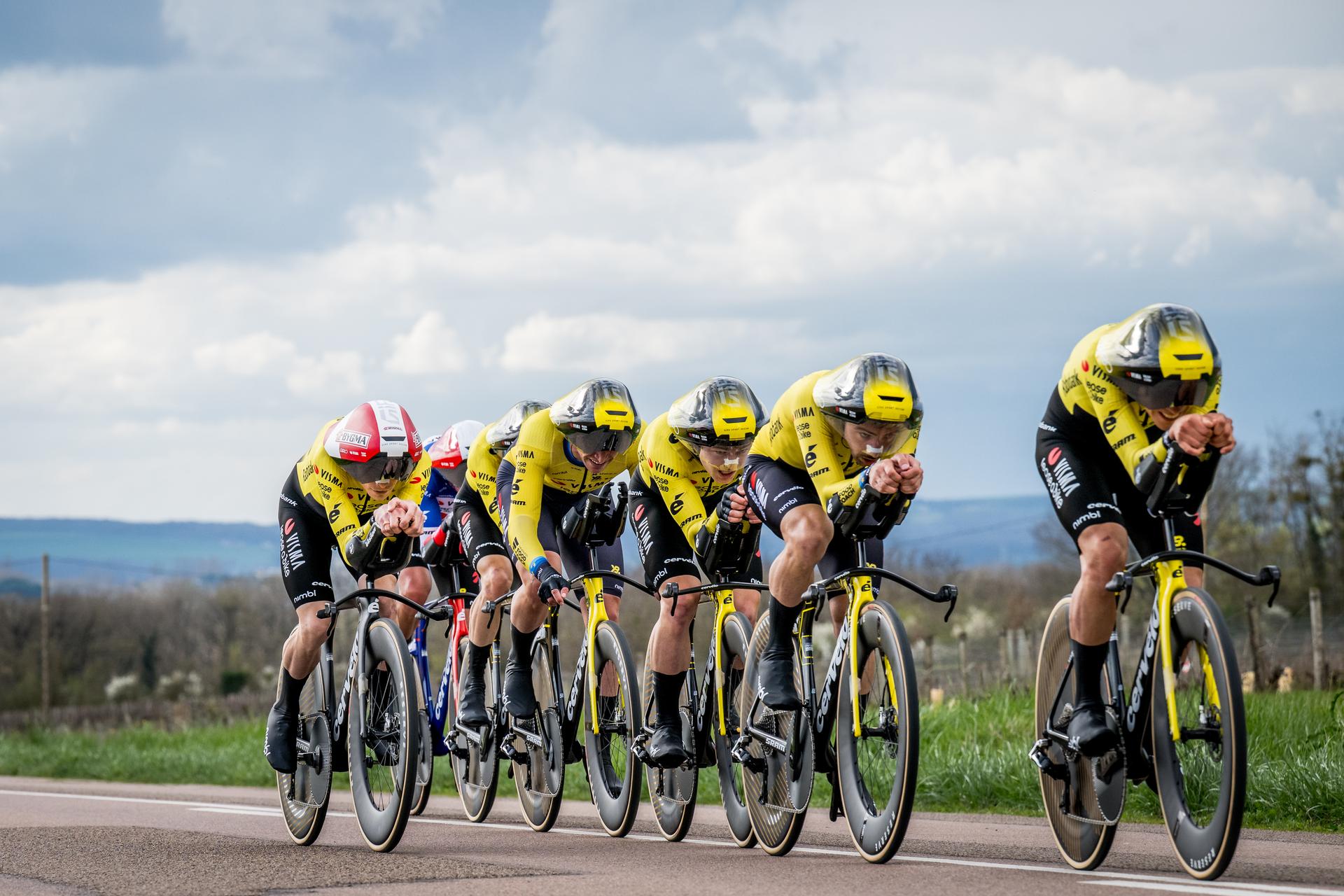 Team Visma-Lease a Bike riders pictured in action during the third stage of 84th edition of the Paris-Nice cycling race, a team time trial from Cosne-Cours-sur-Loire to Pouilly-sur-Loire (23,5 km), on Tuesday 10 March 2026. BELGA PHOTO DAVID PINTENS