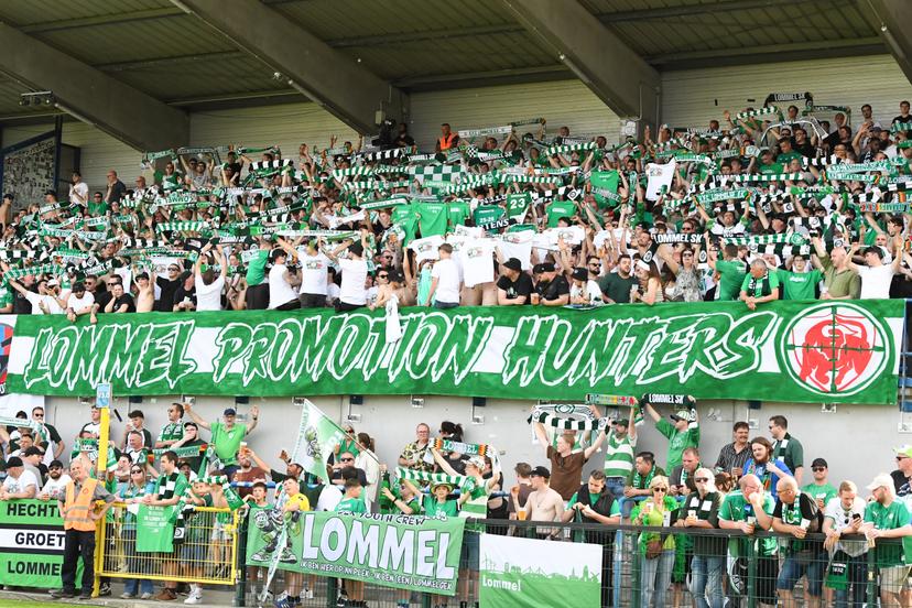 Lommel's supporters pictured before a soccer game between FCV Dender EH and Lommel SK, Saturday 23 May 2026 in Denderleeuw, the return leg of the Final of the Promotion Play-Offs of the 2025-2026 'Challenger Pro League' 1B second division of the Belgian championship. Lommel won the first leg 3-2. BELGA PHOTO JILL DELSAUX