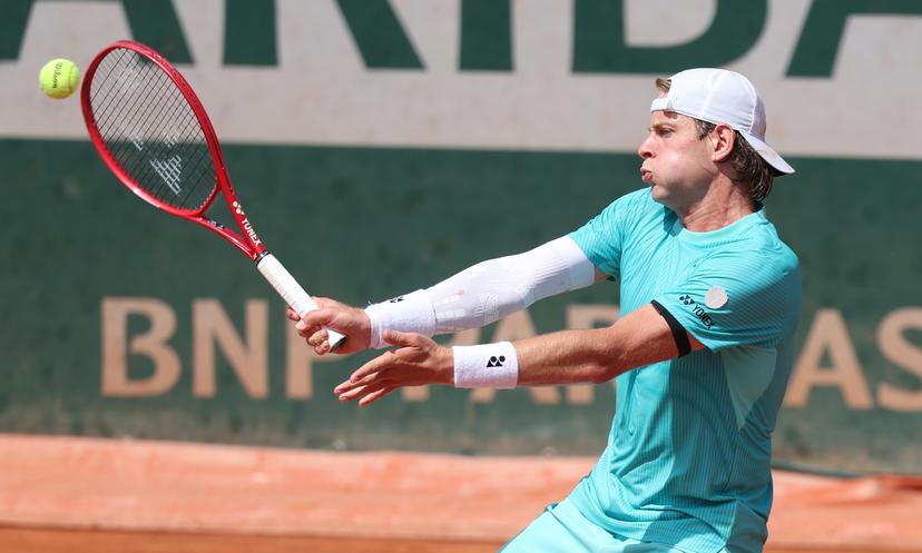 Belgian Zizou Bergs looks dejected during a first round match in the men's singles between Czech Machak and Belgian at the Roland Garros French Open tennis tournament, in Paris, France, Sunday 24 May 2026. This year's tournament takes place from 18 May to 07 June. BELGA PHOTO VIRGINIE LEFOUR