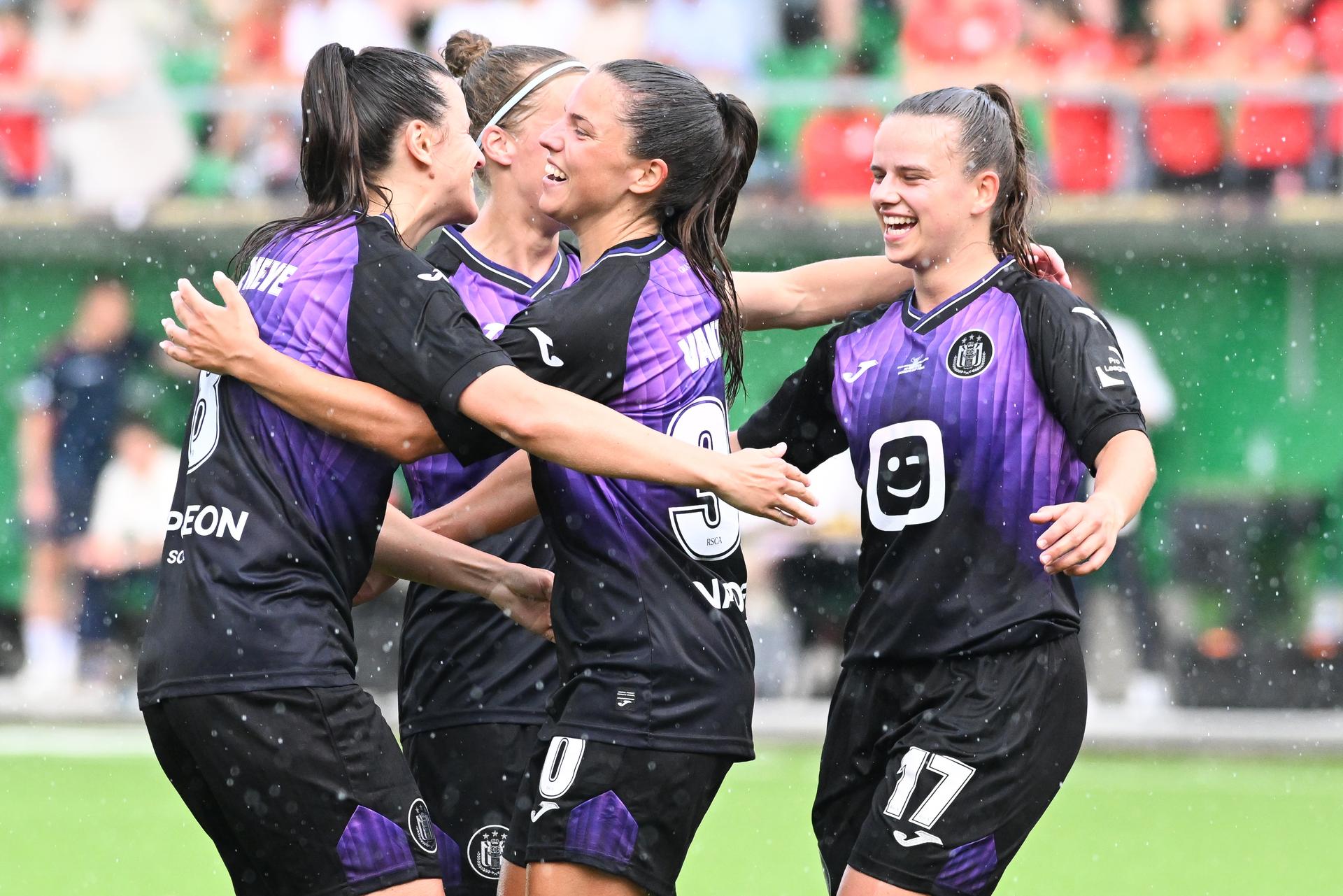 Anderlecht's Luna Vanzeir celebrates after scoring during a soccer game between RSC Anderlecht and Zulte Waregem, the final of the Belgian soccer cup, Saturday 30 May 2026, in La Louviere. BELGA PHOTO JILL DELSAUX