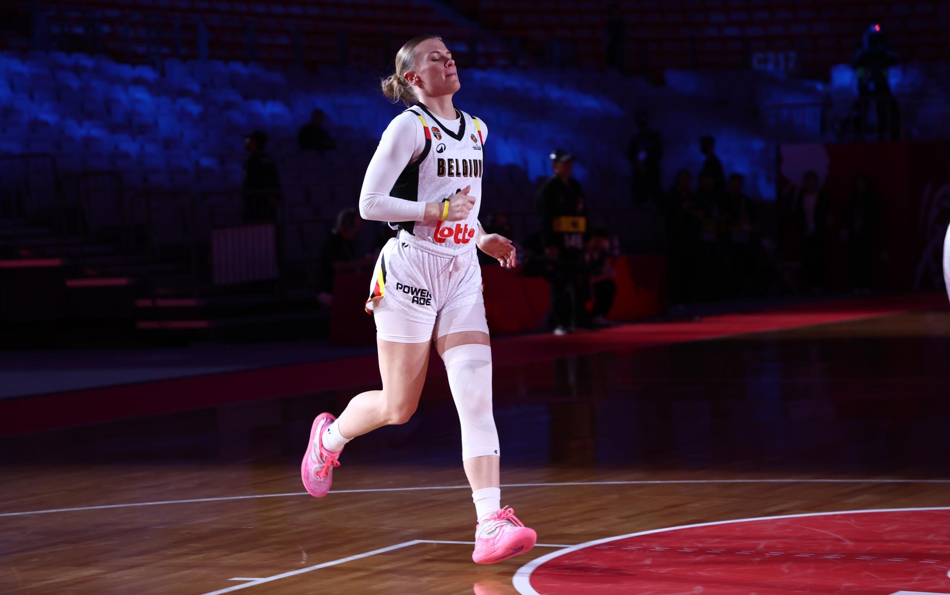 Belgium's Julie Vanloo pictured before a basket game between Belgium's national team Belgian Cats and Mali, in Wuhan, China, on Saturday 14 March 2026, the third game (out of 5) of the qualifications phase for the World Cup Basket tournament. BELGA PHOTO NIKOLA KRSTIC
