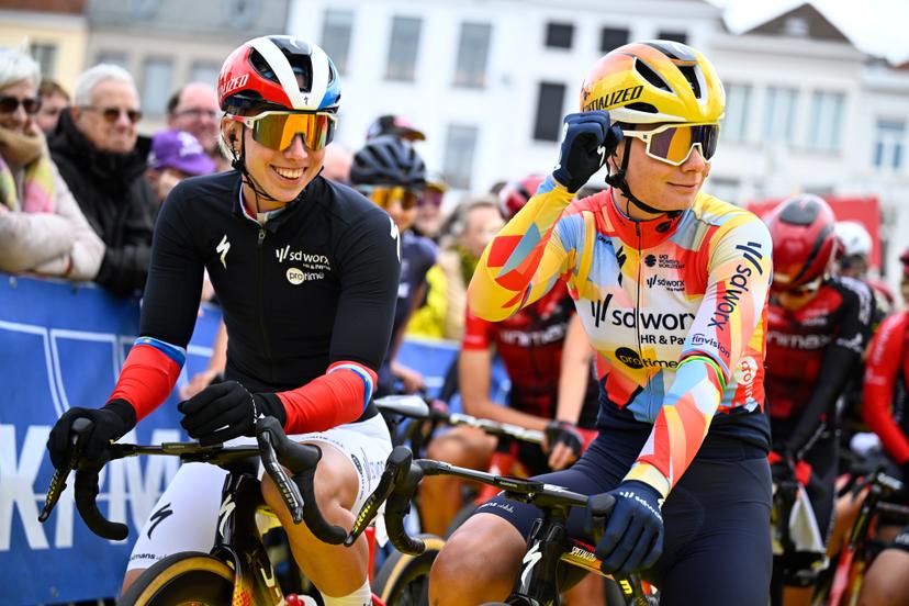Dutch Lorena Wiebes of SD Worx-Protime and Belgian Lotte Kopecky of SD Worx-Protime pictured at the start of the women's race of the 'Ronde van Vlaanderen/ Tour des Flandres/ Tour of Flanders' UCI WorldTour one day cycling race, 164,1 km with start and finish in Oudenaarde, Sunday 05 April 2026. BELGA PHOTO JASPER JACOBS