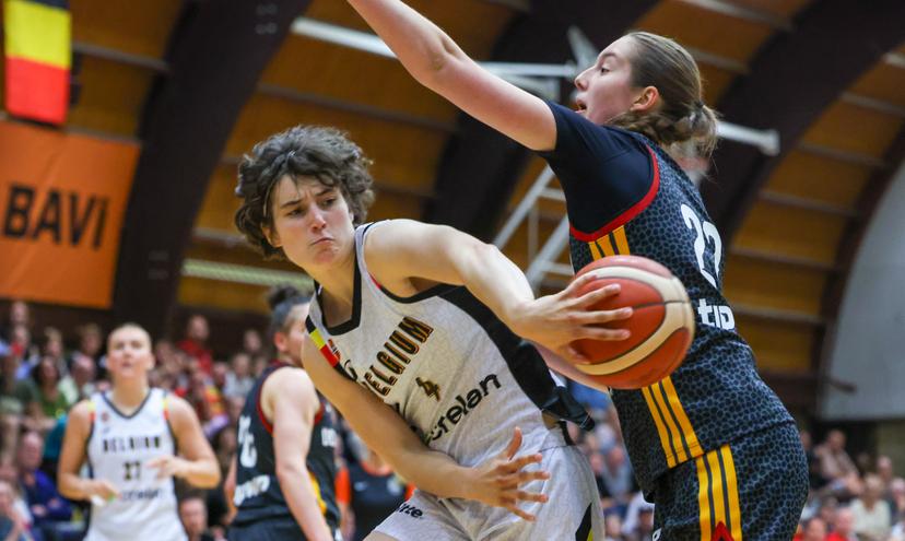 Belgium's Kaat Pauwels fights for the ball during a friendly basket game between Belgium's national team Belgian Cats and Germany, on Friday 05 June 2026 in Vilvoorde. BELGA PHOTO VIRGINIE LEFOUR