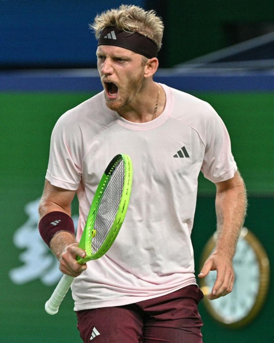 Spain's Alejandro Davidovich Fokina reacts between points against Spain's Rafael Jodar during their men's singles final match at the Shanghai Masters tennis tournament in Shanghai on October 18, 2026. HECTOR RETAMAL / AFP