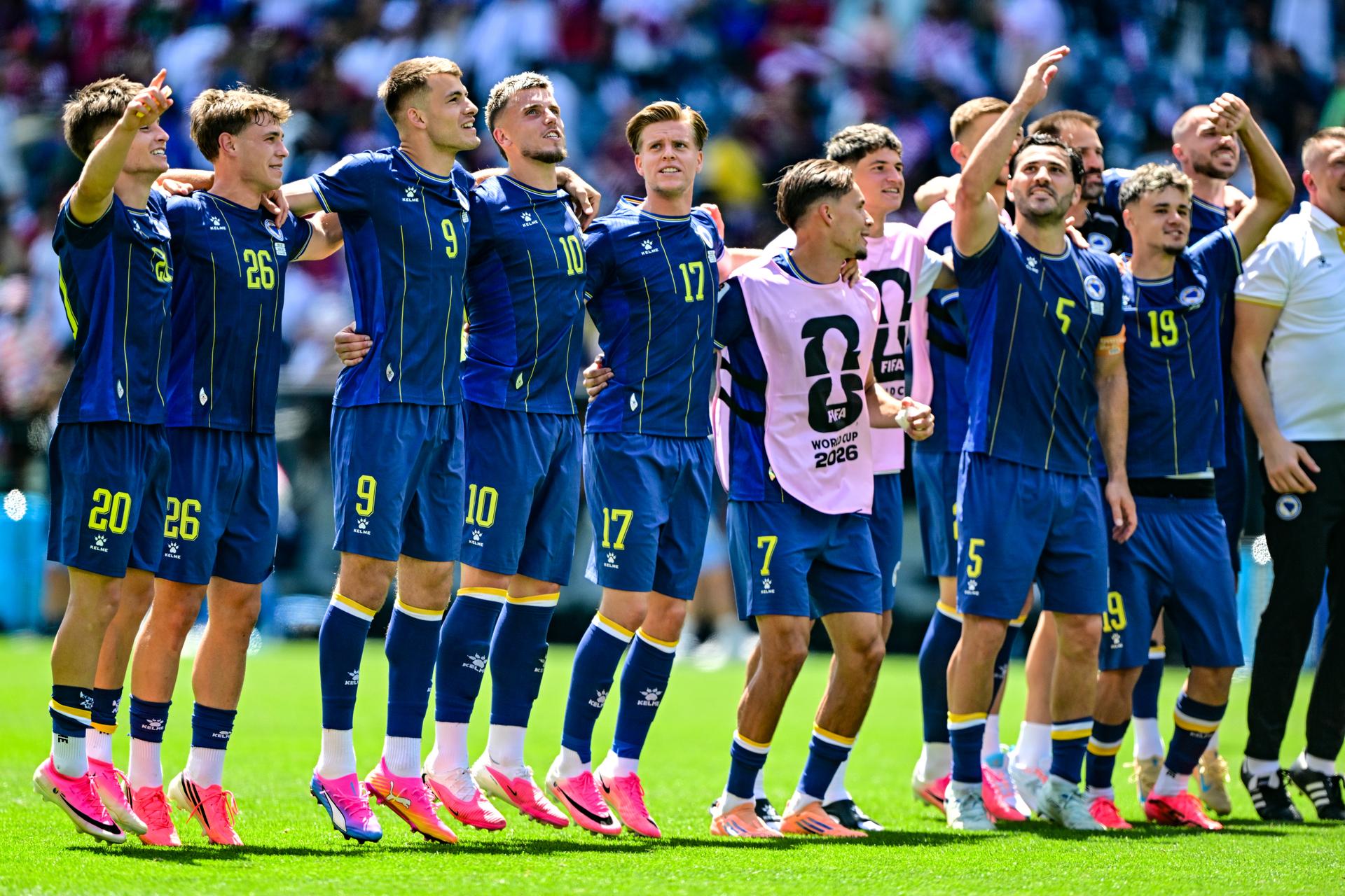 Bosnia and Herzegovina's players celebrate after winning a soccer game between Bosnia and Herzegovina and Qatar, on Wednesday 24 June 2026 in Seattle, the third and last day in the group stage, in group B of the FIFA World Cup 2026 in the United States of America. BELGA PHOTO DIRK WAEM