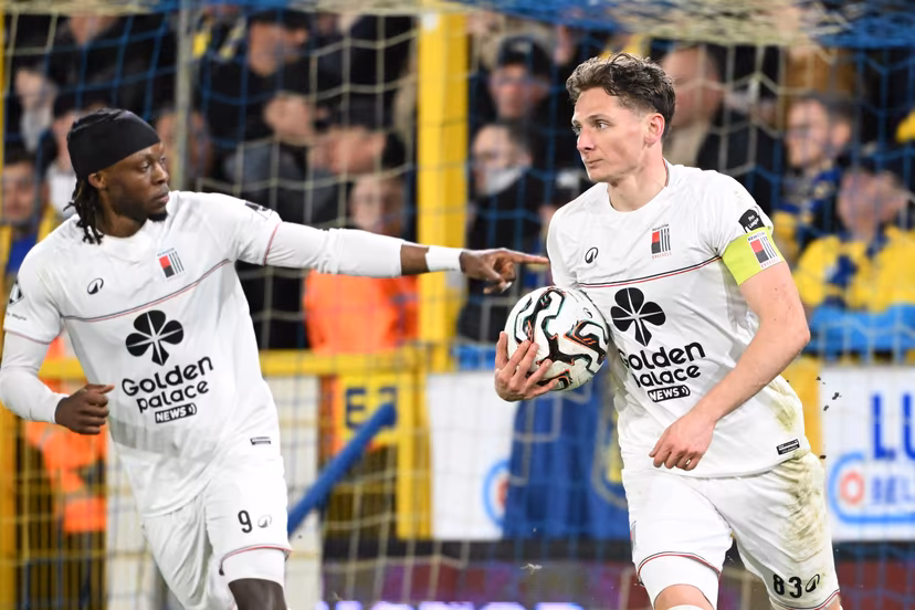 Rwdm's Mats Lemmens celebrates after and scoring the 3-2 goal during a soccer game between SK Beveren and RWDM Brussels, Wednesday 11 March 2026 in Beveren, on day 29 of the 2025-2026 'Challenger Pro League' 1B second division of the Belgian championship. BELGA PHOTO MAARTEN STRAETEMANS