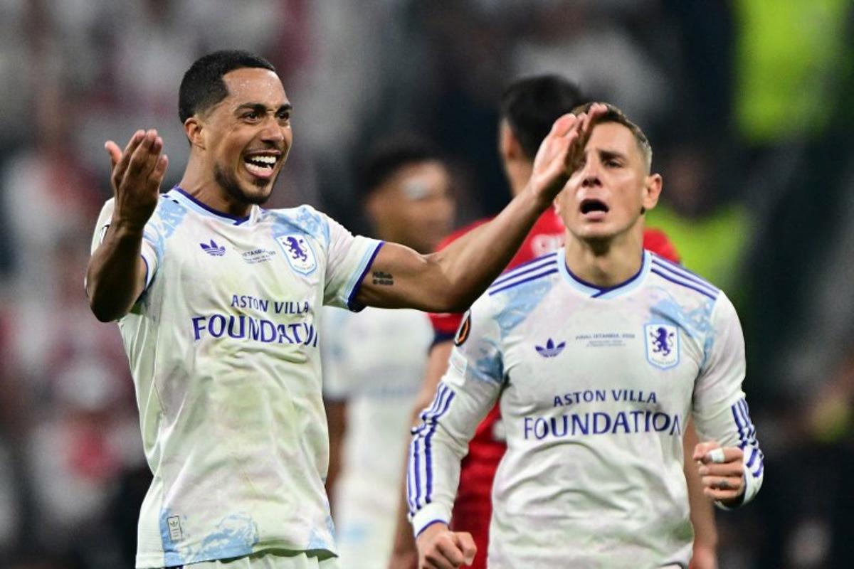 Aston Villa's Belgian midfielder #08 Youri Tielemans celebrates after scoring his team's first goal during the UEFA Europa League final football match between SC Freiburg and Aston Villa at Besiktas Park in Istanbul on May 20, 2026. YASIN AKGUL / AFP