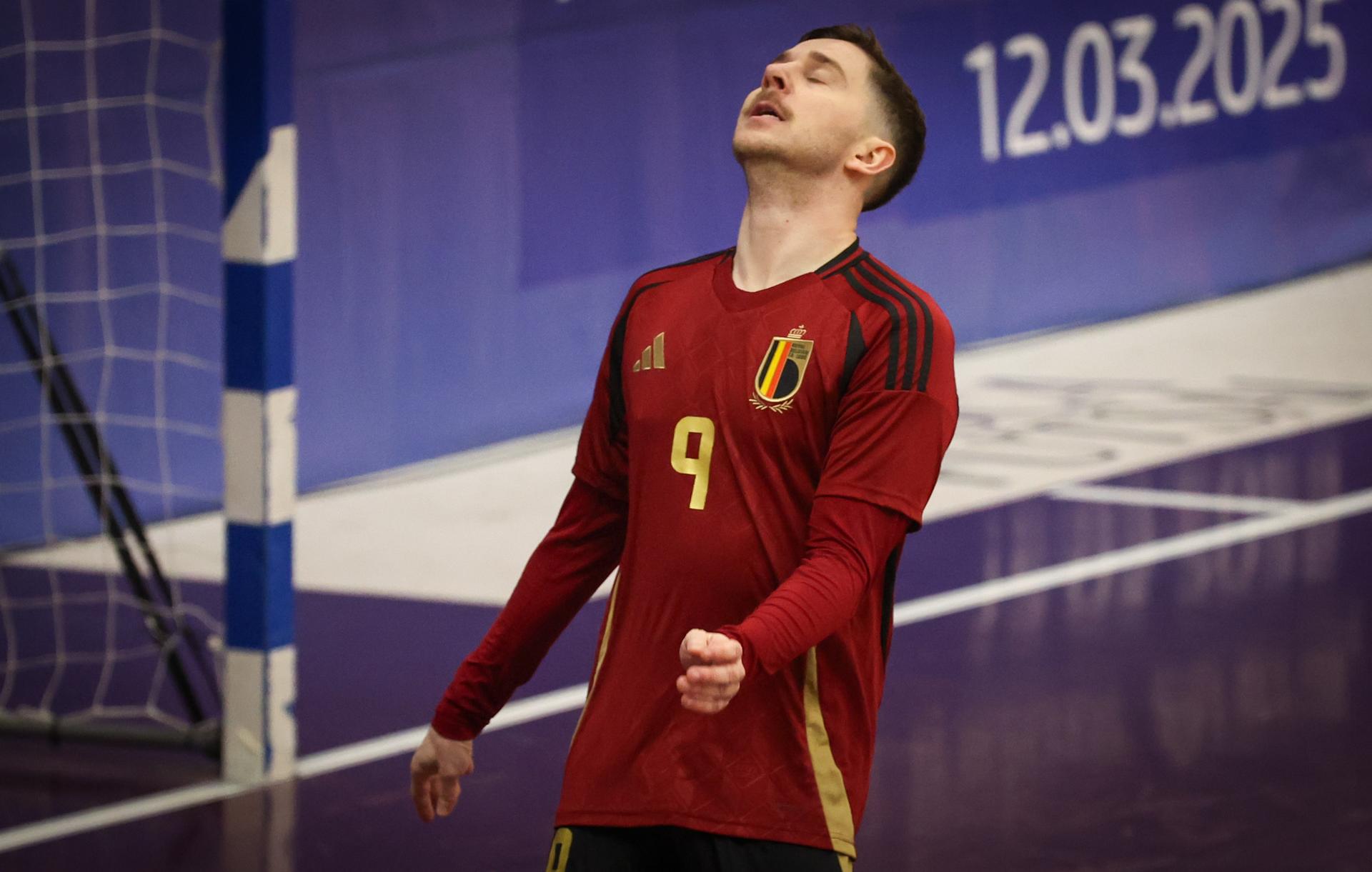 Belgium's Benneth Vaelen looks dejected during a futsal game between Belgium and Czechia, in Roosdaal, on Wednesday 12 March 2025, the main round of qualification of the group 9 (match 5/6) for the Euro 2026. BELGA PHOTO VIRGINIE LEFOUR