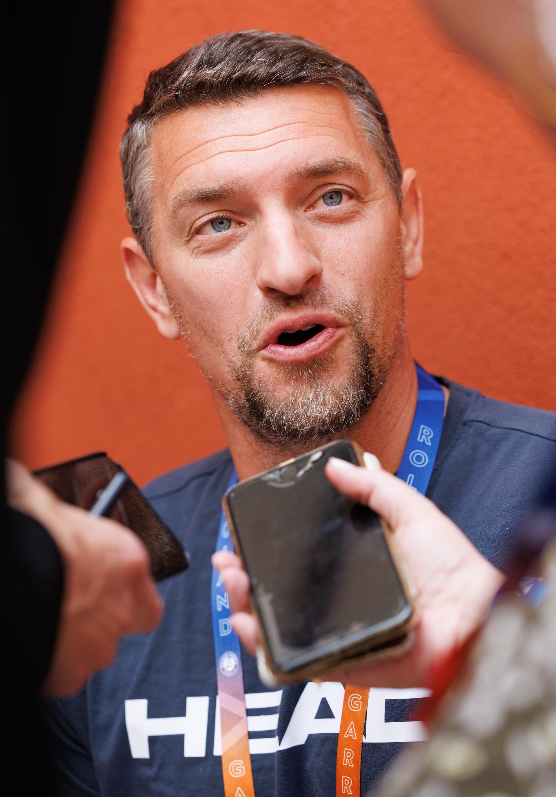 Belgian wheelchair tennis player Joachim Gerard pictured answering the press during the Roland Garros French Open tennis tournament, in Paris, France, Monday 02 June 2025. This year's tournament takes place from 25 May to 08 June. BELGA PHOTO BENOIT DOPPAGNE