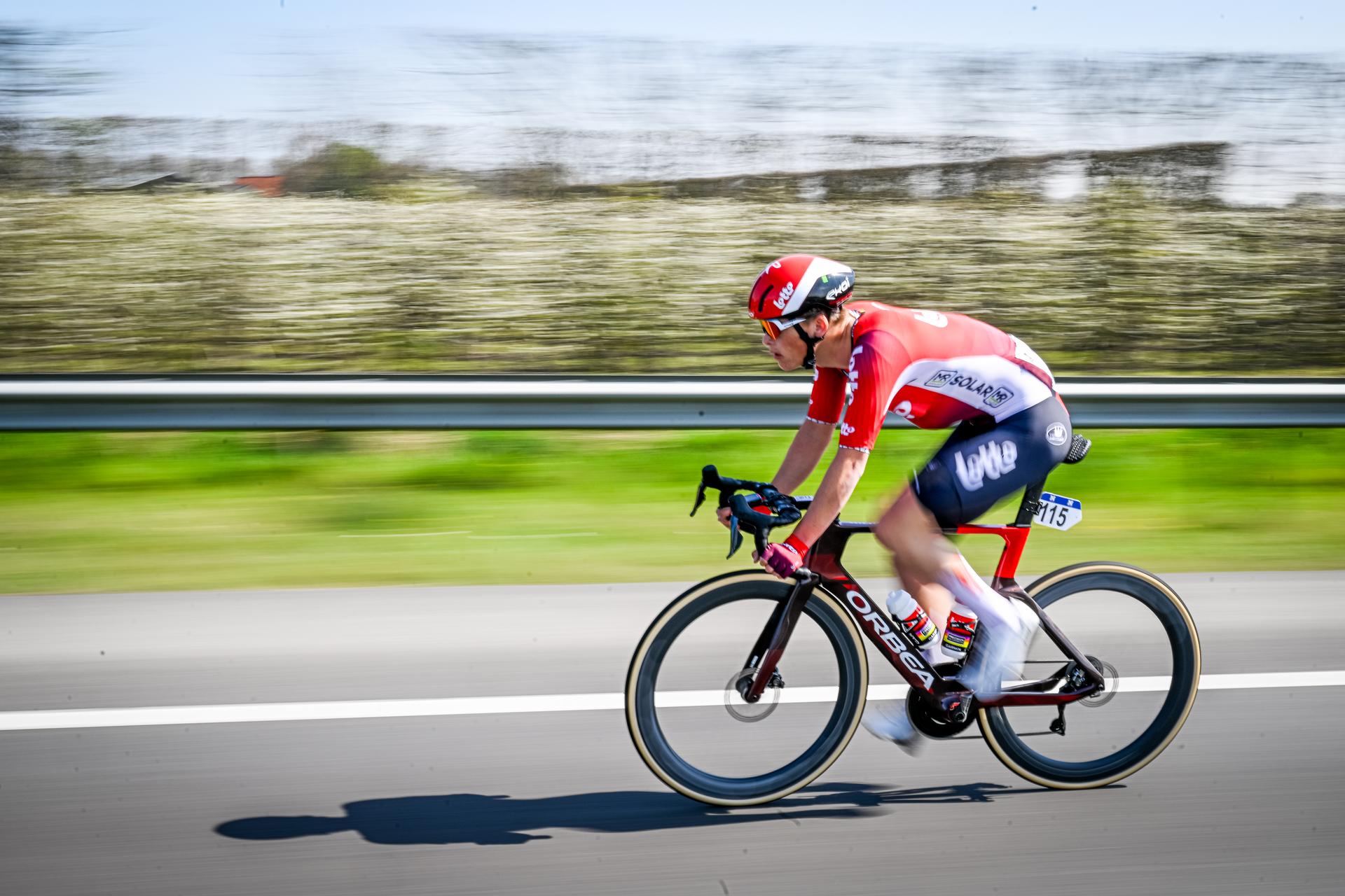 Belgian Tars Poelvoorde of Lotto Development Team pictured in action during the men's race of the 113th edition of the 'Scheldeprijs' one day cycling event, 202,8 km from Terneuzen, the Netherlands to Schoten, Belgium on Wednesday 09 April 2025. BELGA PHOTO TOM GOYVAERTS