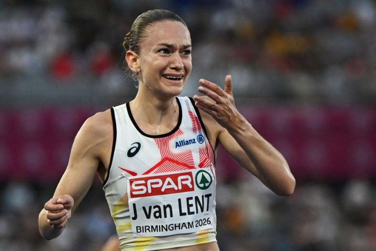 Bronze medallist Belgium's Jana van Lent celebrates after competing in the women's 10,000m final during the European Athletics Championships at Alexander Stadium in Birmingham on August 14, 2026. Paul ELLIS / AFP